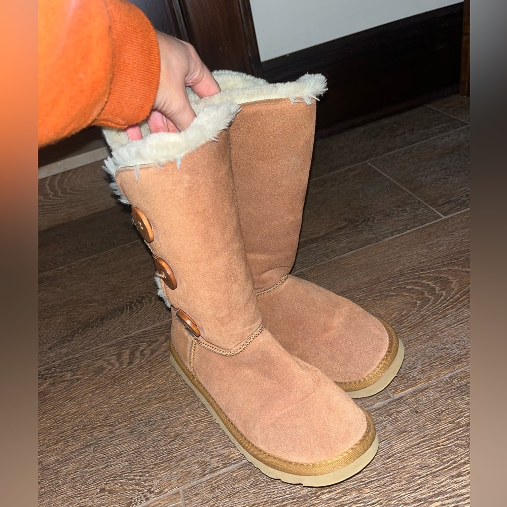 UGG Women’s Boots